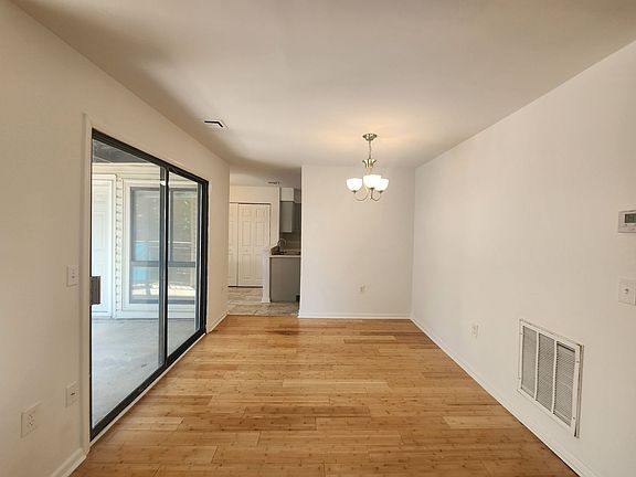 3rd image of 4900 Spring Lake Dr APT D