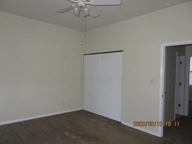 2313 Lynch St #2313 — Photo 9