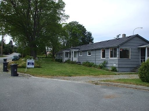 1st image of 1050 SW Glenmont Ct APT 1