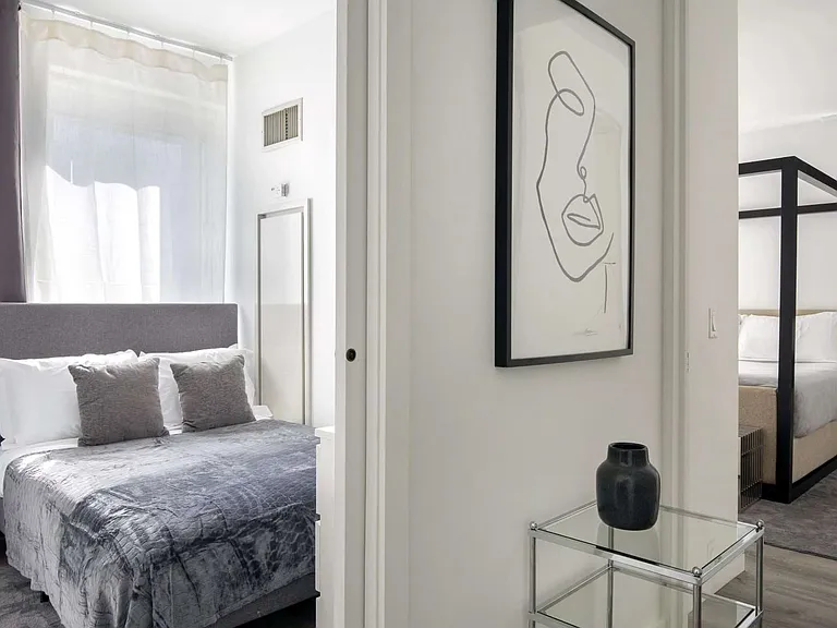 70 W 45th St #43B — Photo 2