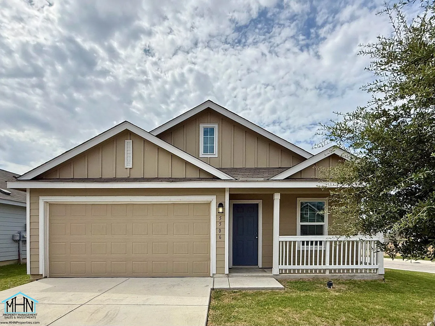 Beautifully Maintained 4-Bedroom 2-Bath Home in the Desirable Sage Meadows Community! — Photo 1