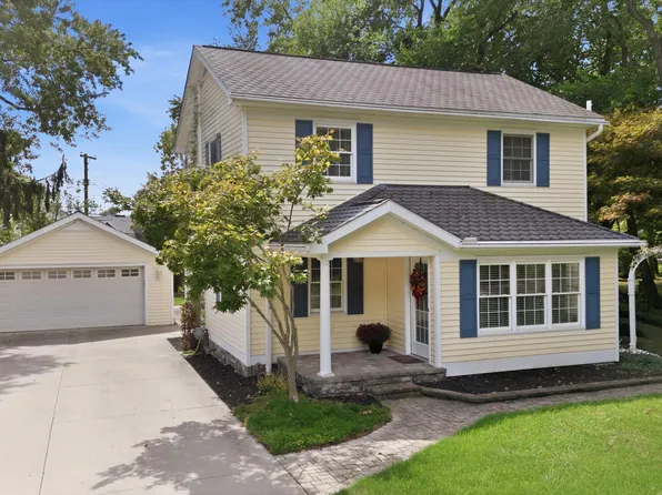 46161 Neeson St, Northville, MI 48167