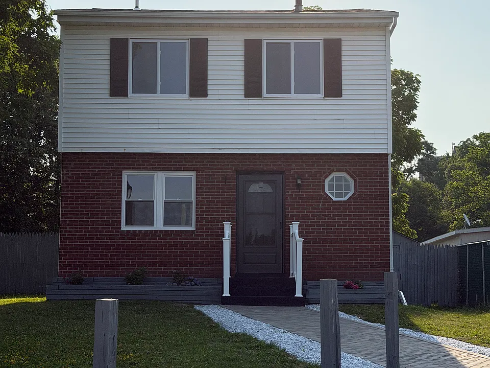502 Harbor View Ct