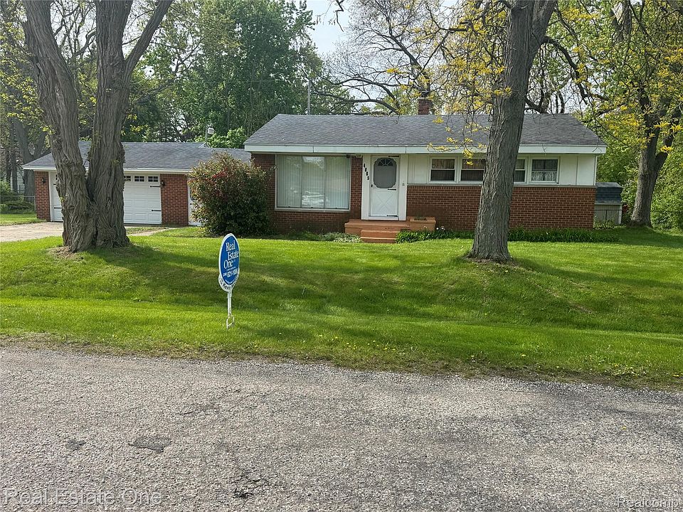 1st image of 4865 Ross Dr