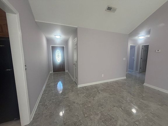3rd image of 3560 Oleander Dr