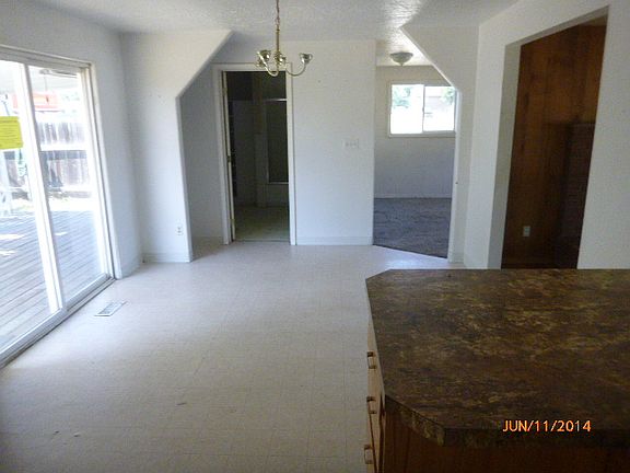 4th image of 19 S Franklin Park Dr
