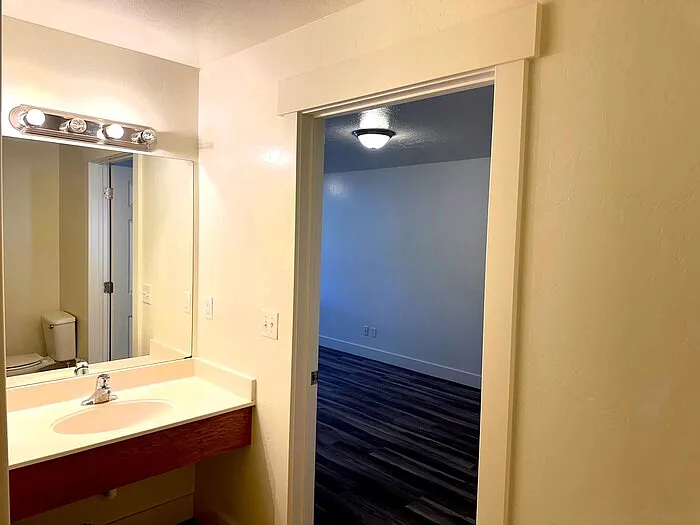 580 S Center St #15 — Photo 19
