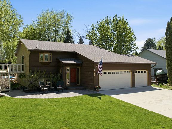 3rd image of 1564 Lamotte Cir