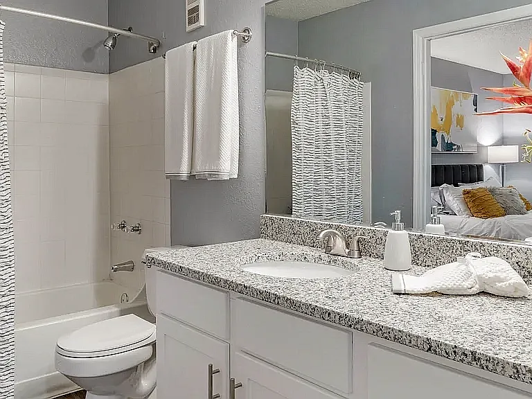Southside Villas — Photo 28