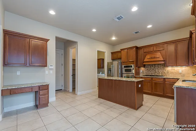 13822 Oakview Cv — Photo 21