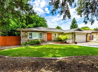 4105 Walnut Ave, Carmichael, CA 95608