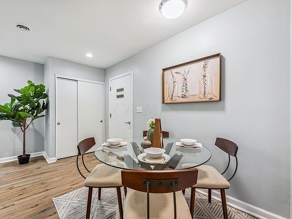 5th image of 342 Iroquois Park Pl
