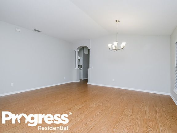 4th image of 9708 Laurel Ledge Dr