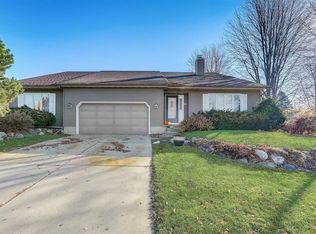 1633 Sapphire Way #1103, Sun Prairie, WI 53590