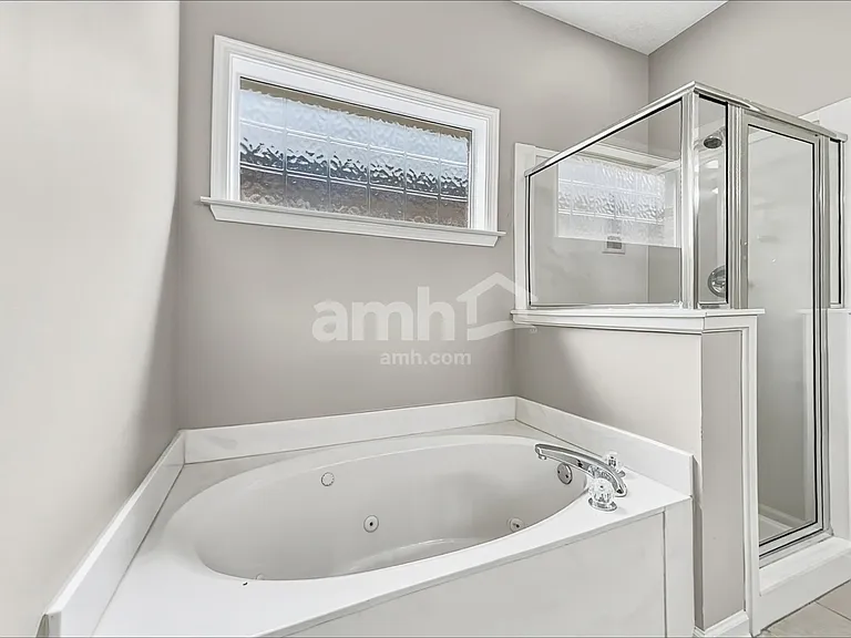 10259 Morning Hill Dr — Photo 11
