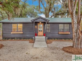 305 S Oak St, Springfield, GA 31329