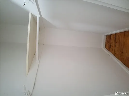 Rented by Oxford Property Group | media 31