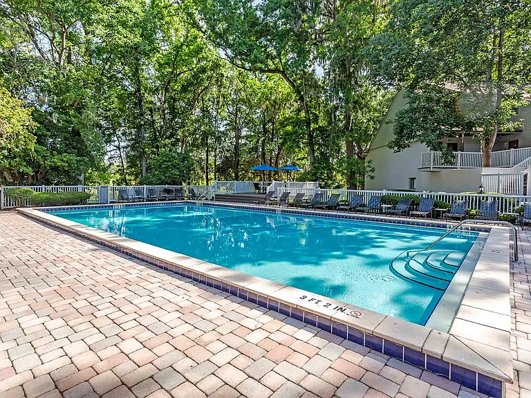 Lakewood Villas — Photo 4