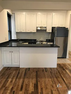 Rented by ONE Manhattan Real Estate | media 10