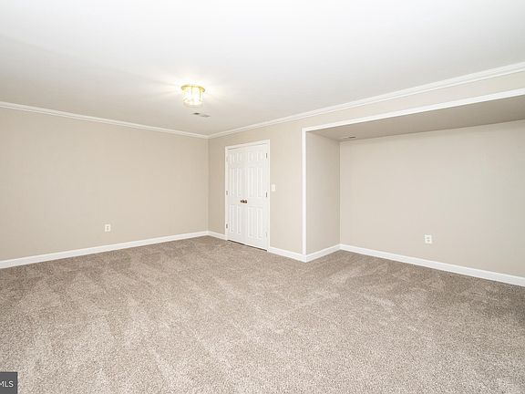 3rd image of 20625 Boland Farm Rd