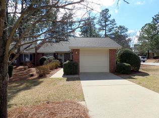 5 Mockingbird Ct, Pinehurst, NC 28374