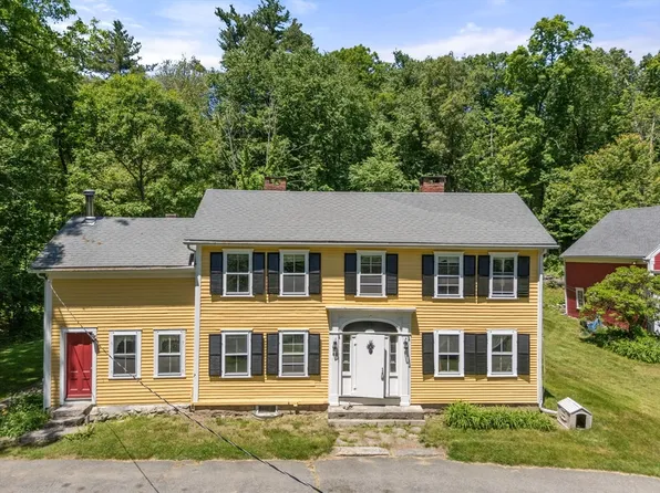 68 Spring St, Hopkinton, MA 01748