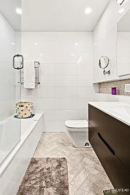 Sold by Halstead Real Estate | media 22