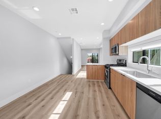1825 S Orange, Los Angeles, CA 90019