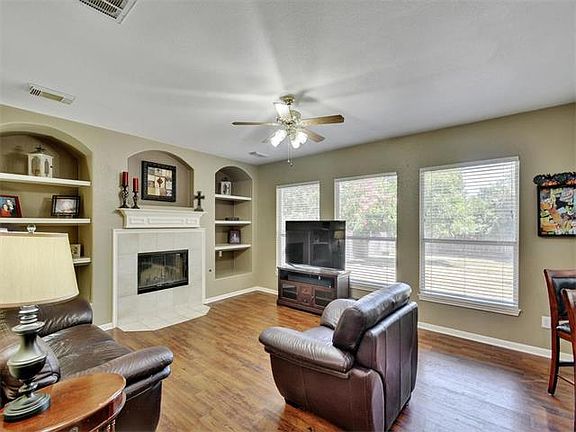4th image of 1200 Van Horn Way