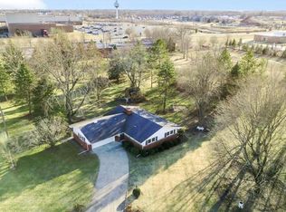 419 Hemlock Ln, Crown Point, IN 46307