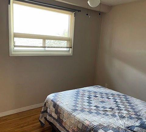 4th image of 112 Anthia Dr W
