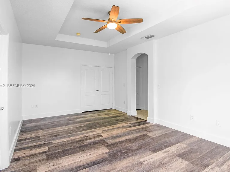 16001 SW 43rd Ter #16001 — Photo 4