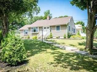 115 Lowell St, Reading, MA 01867