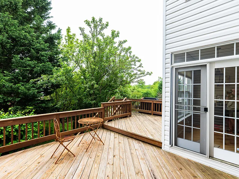 703 W Oakmeade Dr — Photo 25