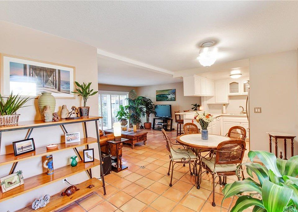 1st image of 3050 S Bristol St #135