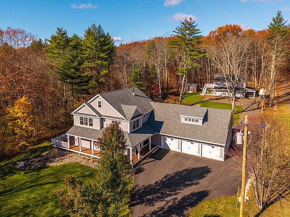 3rd image of 65 Wildbrook Lane