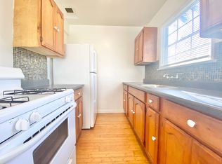 422 S Coronado St #A, Los Angeles, CA 90057