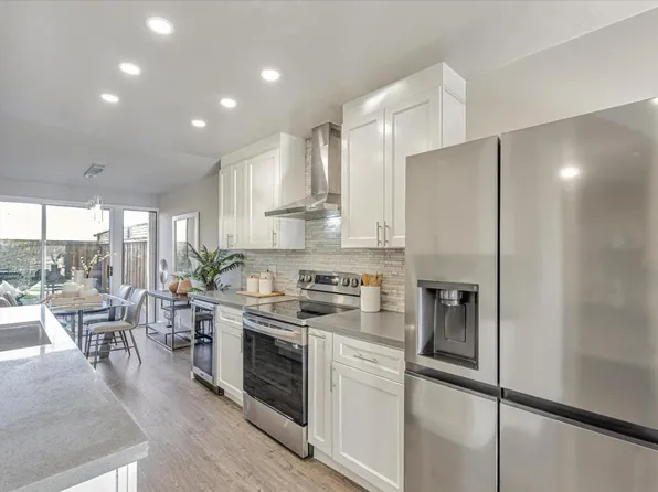 1134 Pomeroy Ave, Santa Clara, CA 95051