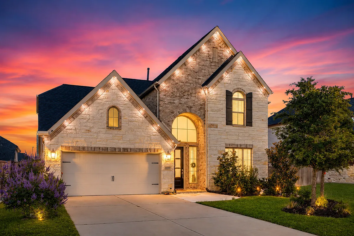 4 bed, 3.5 bath, 2965 sqft, $3,400 — Photo 1