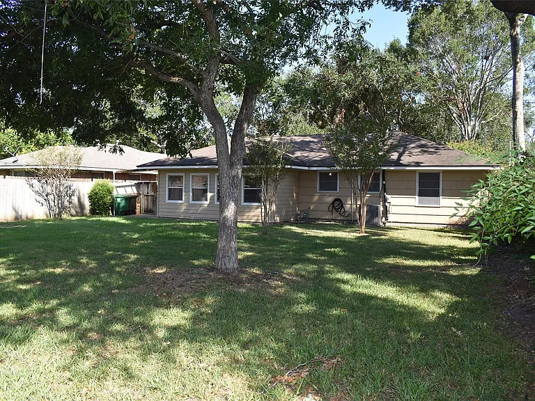 5911 Hornwood Dr — Photo 27