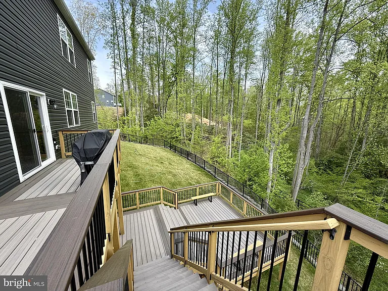311 Rock Raymond Dr — Photo 35
