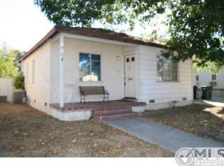 5916 Alonzo Ave, Encino, CA 91316