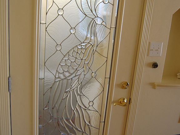 FRONT DOOR - INSIDE VIEW
