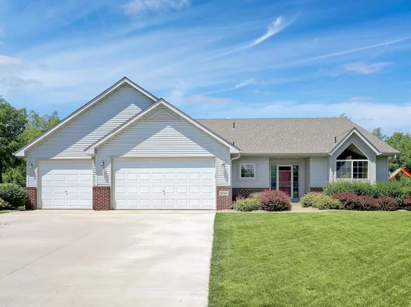 10386 Kali Ave NE, Albertville, MN 55301