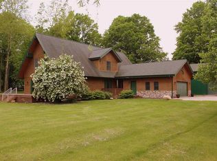 8481 W Watergate Rd, Lake City, MI 49651