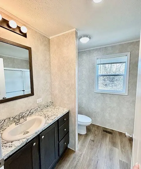 10 New Haven Ct #10 — Photo 13