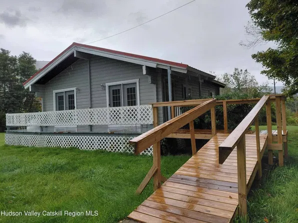 31 Route 13, Prattsville, NY 12468