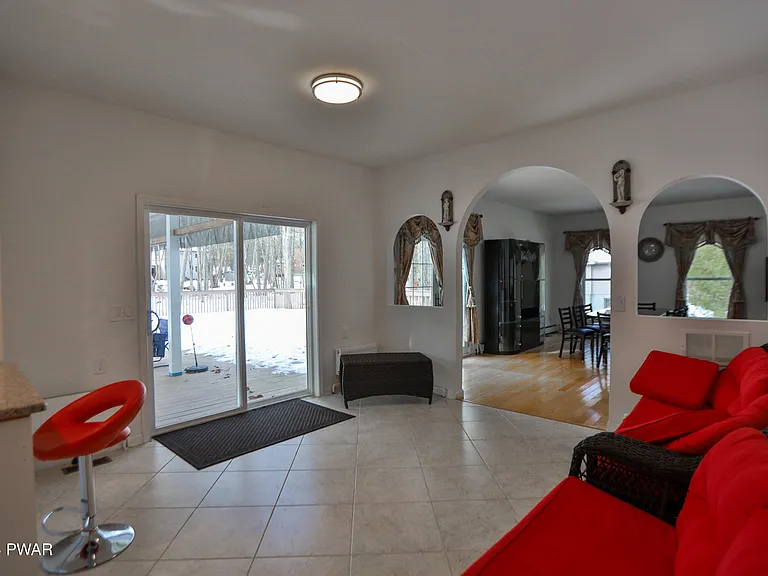 110 Stallion Dr — Photo 71