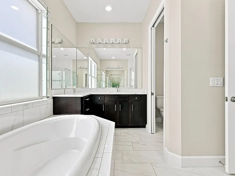 5608 Macoon Way — Photo 111