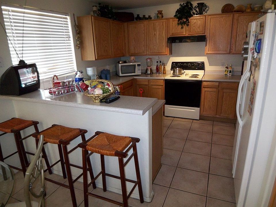 1st image of 12027 W Dahlia Dr